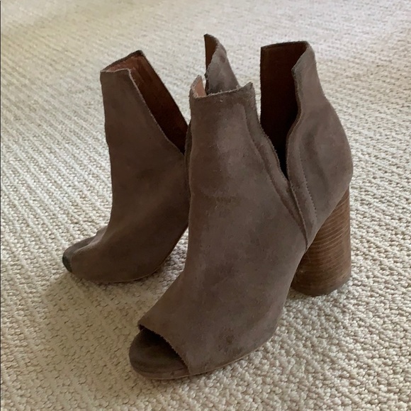 Jeffery Campbell Oath Peep Toe Bootie - Picture 6 of 7